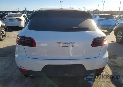 2015 Porsche Macan S из США, поврежденный, VIN WP1AB2A5XFLB70120